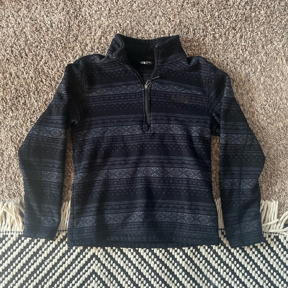 North Face Quarter Zip Patterned